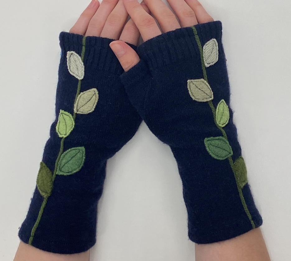 Embroidered Leaf Fingerless Gloves at Gitane boutique